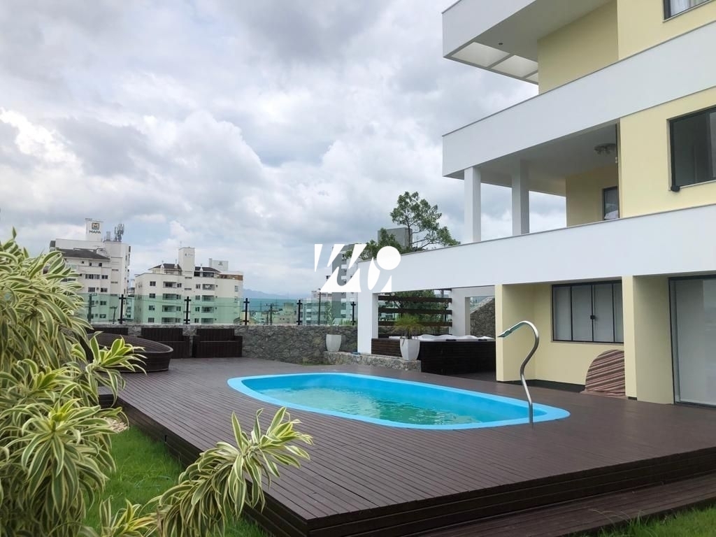 Casa em Pedra Branca, Palhoça. 3 quartos, 421m². Imagem 2 de 18